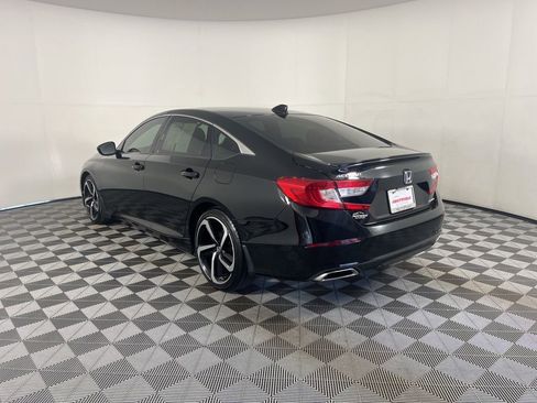 Used 2022 Honda Accord Sport image 3