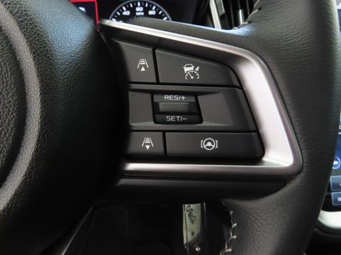 Certified 2025 Subaru Legacy Premium w/ Popular Package #1A AWD/4WD image 14