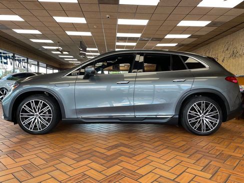 Used 2023 Mercedes-Benz EQE 500 4MATIC SUV image 5