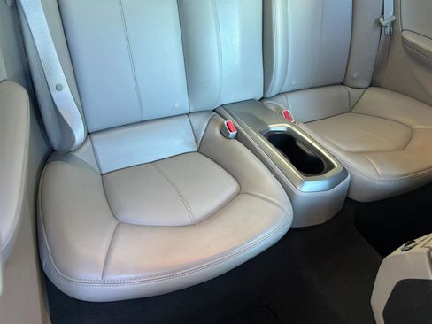 Used 2011 Cadillac CTS Coupe image 12