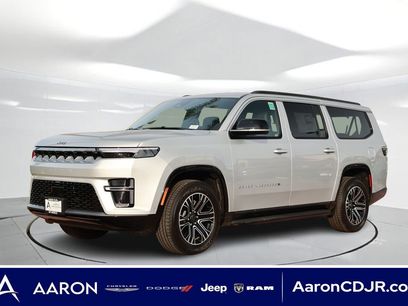 New 2026 Jeep Grand Wagoneer L 2WD w/ 8-Passenger Seating Package