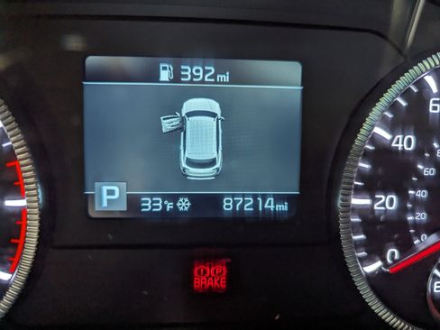 Used 2022 Kia Telluride EX w/ EX Premium Package image 17