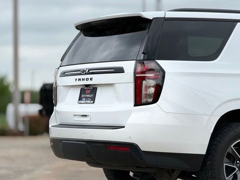 Used 2023 Chevrolet Tahoe Z71 w/ Z71 Off-Road Package image 11