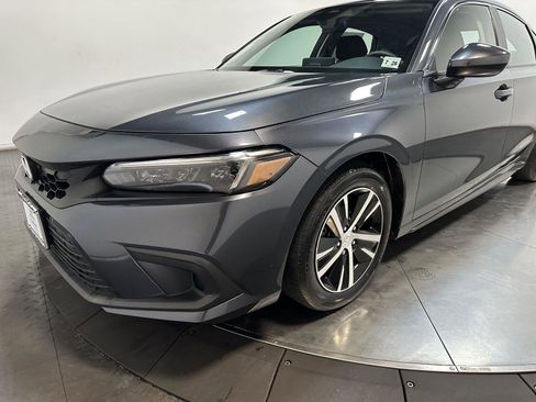 Used 2023 Honda Civic LX image 7