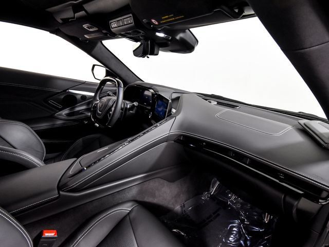 Used 2024 Chevrolet Corvette Z06 RWD image 33