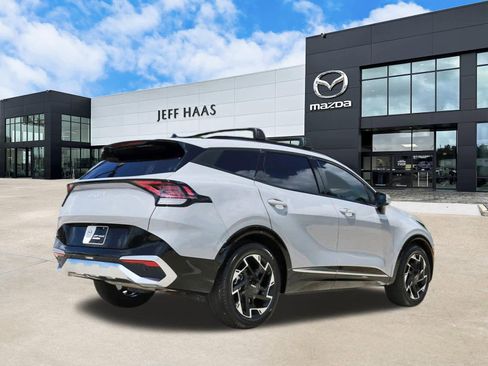 Used 2025 Kia Sportage SX FWD image 3