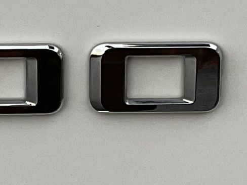 Used 2025 Chevrolet Silverado 3500 LT w/ Convenience Package image 9