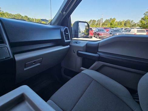 Used 2017 Ford F150 XL w/ Equipment Group 101A Mid RWD image 11