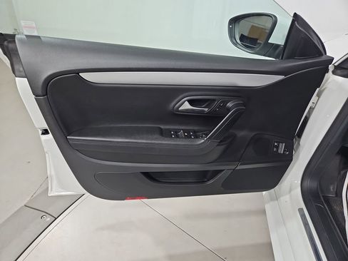 Used 2016 Volkswagen CC R-Line image 11