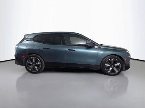 Used 2023 BMW iX xDrive50 w/ Premium Package AWD/4WD image 4