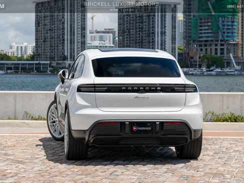 Used 2024 Porsche Macan 4 Electric AWD/4WD image 3
