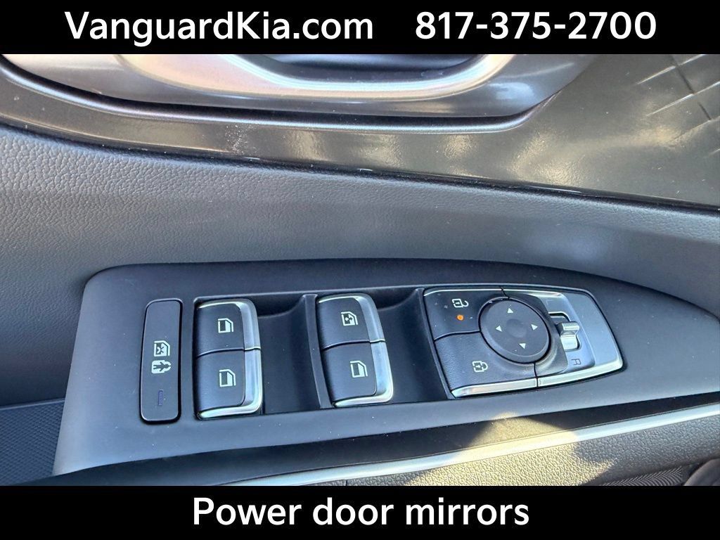Certified 2026 Kia Sorento S w/ S Panoramic Sunroof Package FWD image 15