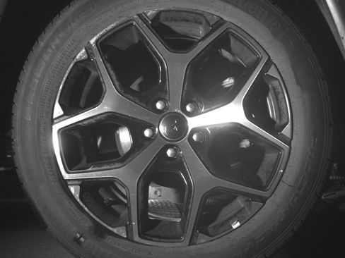 Used 2025 Jeep Compass Limited image 15