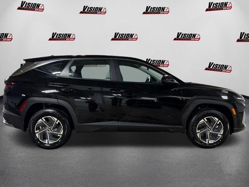 New 2026 Hyundai Tucson Blue SE image 4