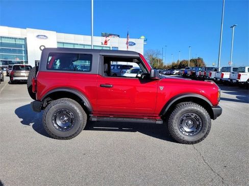 New 2025 Ford Bronco Base w/ Sasquatch Package image 10