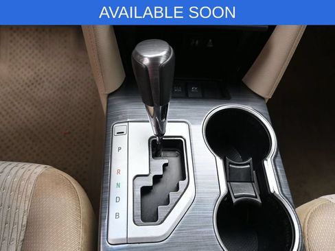 Used 2014 Toyota Camry LE FWD image 24