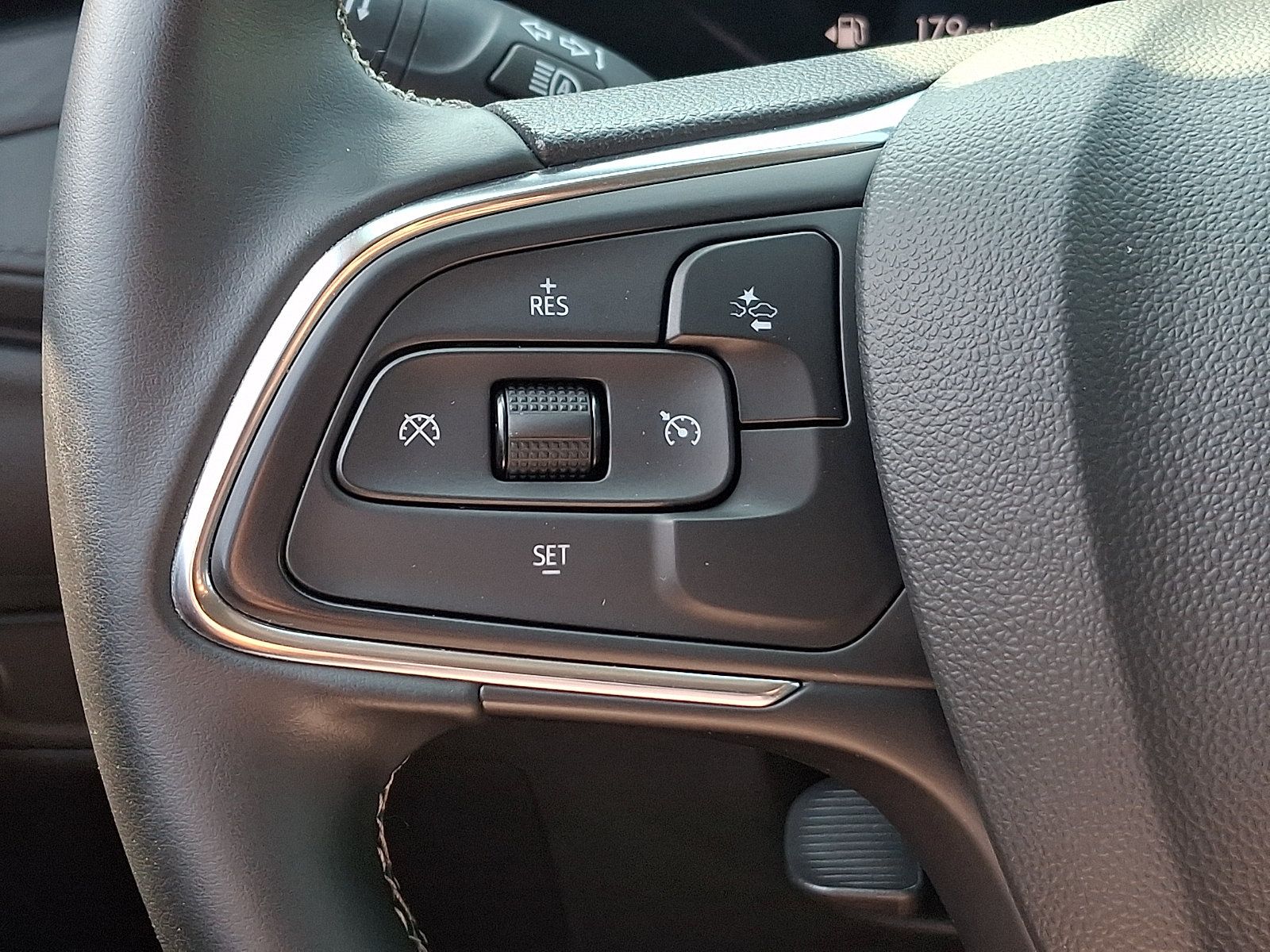 Used 2025 Buick Encore GX Preferred FWD image 21