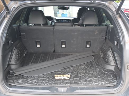 Used 2023 Subaru Outback Wilderness AWD/4WD image 35