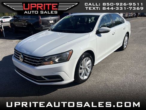 Used 2018 Volkswagen Passat 2.0T SE FWD image 1