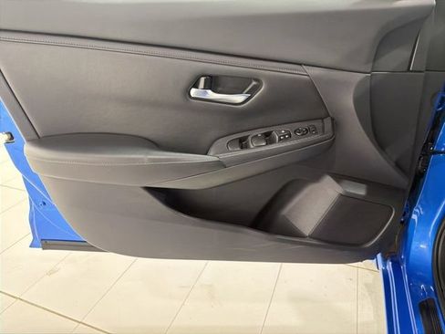 Used 2021 Nissan Sentra SV w/ Electronics Package FWD image 10
