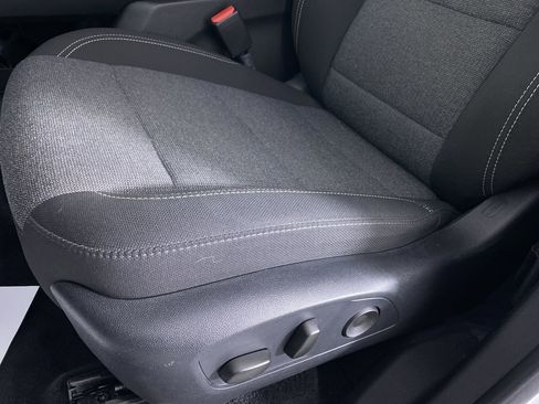 Certified 2025 GMC Acadia Elevation image 9