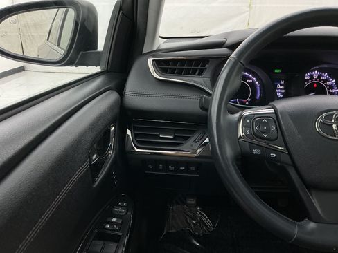 Used 2016 Toyota Avalon Limited w/ Toyota Safety Sense Package FWD image 33