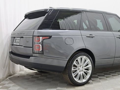 Used 2018 Land Rover Range Rover HSE image 9