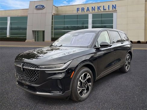 New 2026 Lincoln Nautilus Premier w/ Jet Appearance Package image 3