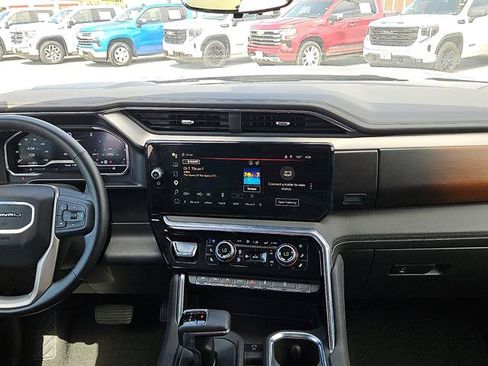 Used 2025 GMC Sierra 1500 Denali w/ Denali Reserve Package AWD/4WD image 10