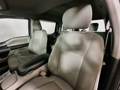Used 2019 Ford F150 XLT w/ Equipment Group 302A Luxury AWD/4WD image 20