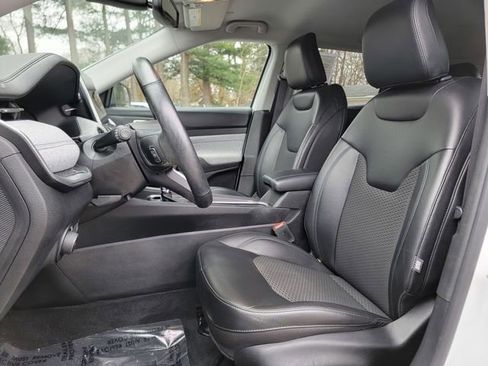 Certified 2022 Jeep Compass Latitude w/ Convenience Group image 20