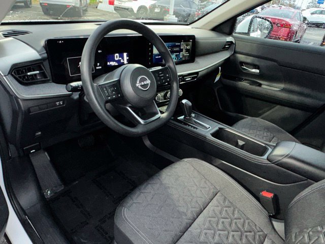 Certified 2025 Nissan Kicks SV w/ Interior Electronics Package AWD/4WD image 31