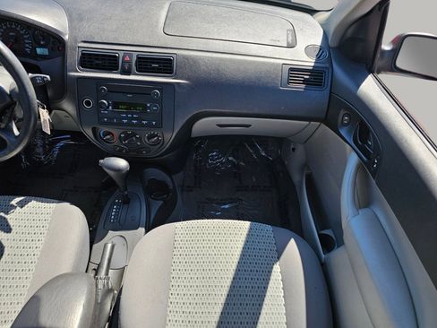 Used 2007 Ford Focus SE image 4