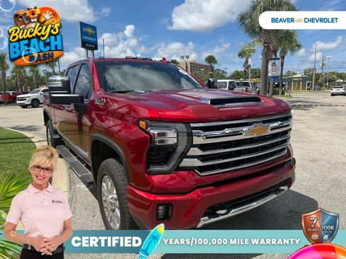 Used 2025 Chevrolet Silverado 3500 High Country w/ Technology Package AWD/4WD image 2