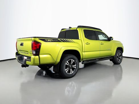 Certified 2023 Toyota Tacoma TRD Sport AWD/4WD image 7