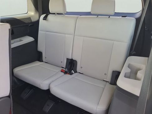 Used 2025 Hyundai Santa Fe SEL image 13