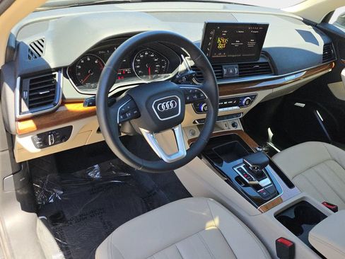 Certified 2023 Audi Q5 Premium w/ Convenience Package AWD/4WD image 19