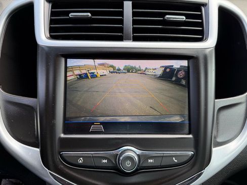 Used 2020 Chevrolet Sonic LT image 18