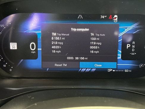 Certified 2023 Volvo XC60 B5 Plus AWD/4WD image 27