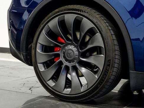 Used 2021 Tesla Model Y Performance image 56