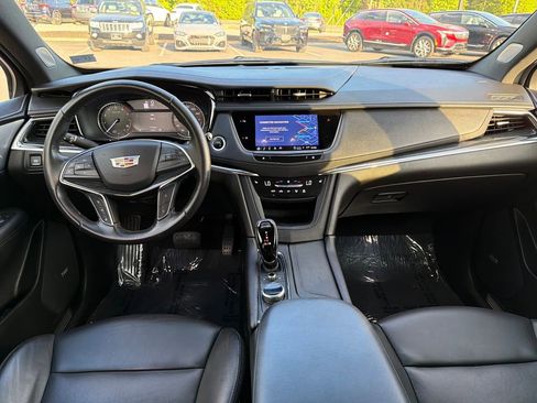 Certified 2023 Cadillac XT5 Premium Luxury AWD/4WD image 11