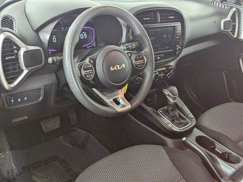 Used 2023 Kia Soul LX w/ Option Group 015 image 11