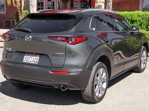 Used 2022 MAZDA CX-30 AWD 2.5 S w/ Premium Package image 9