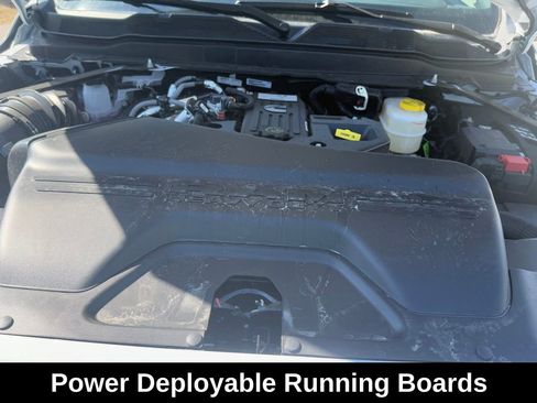 New 2026 RAM 3500 Laramie AWD/4WD image 34