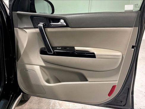 Used 2019 Kia Sportage SX FWD image 23