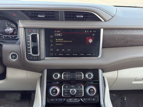 Certified 2023 GMC Yukon XL Denali w/ Max Trailering Package AWD/4WD image 35