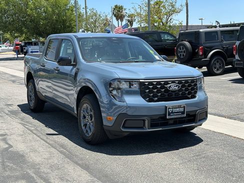 New 2026 Ford Maverick XLT w/ XLT Luxury Package FWD image 10