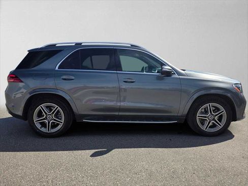 Used 2026 Mercedes-Benz GLE 450 4MATIC image 2