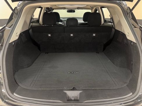 Used 2017 Nissan Murano SV w/ Premium Plus Package image 23
