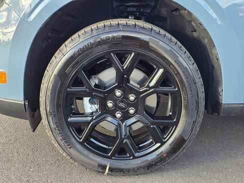 New 2026 Ford Maverick Lariat w/ Black Appearance Package AWD/4WD image 8